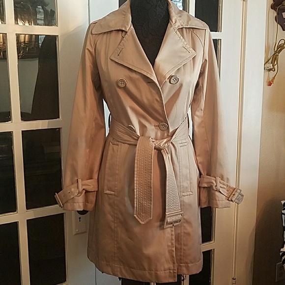 Kenneth Cole Reaction Jackets & Blazers - Kenneth Cole Reaction Trench Coat